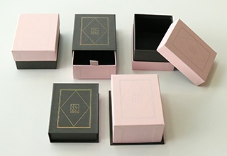 貼箱(機械貼り)